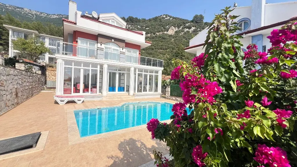 Property in Ovacik